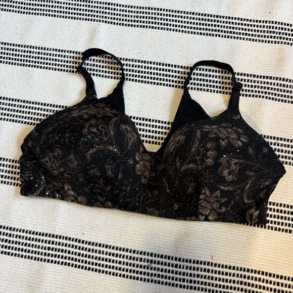 Torrid Dream Wire- Free Bra 40C - Picture 2 of 11